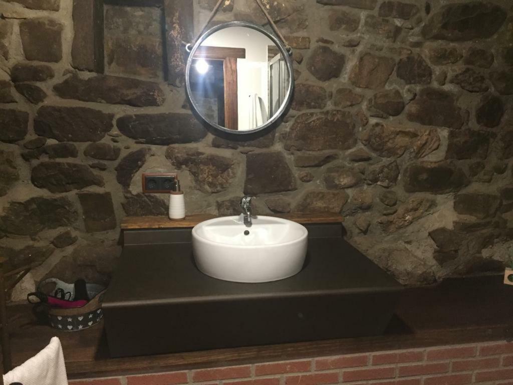 La Rama Del Castor Villa Espinama Buitenkant foto